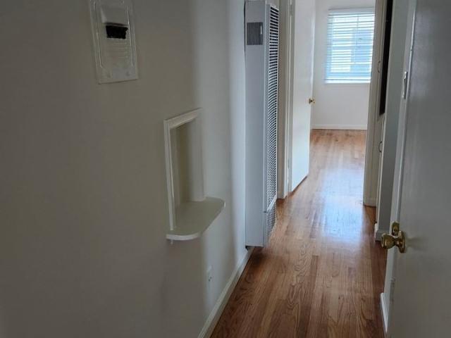 Apartment for rent in Canoga Park, California