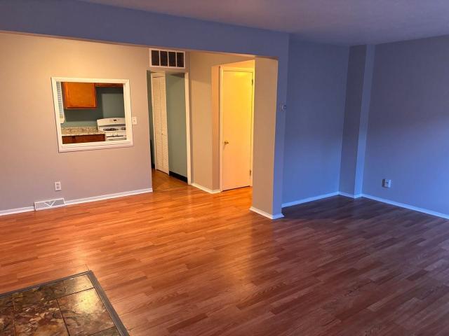Apartment for rent in Bedford, Cuyahoga County