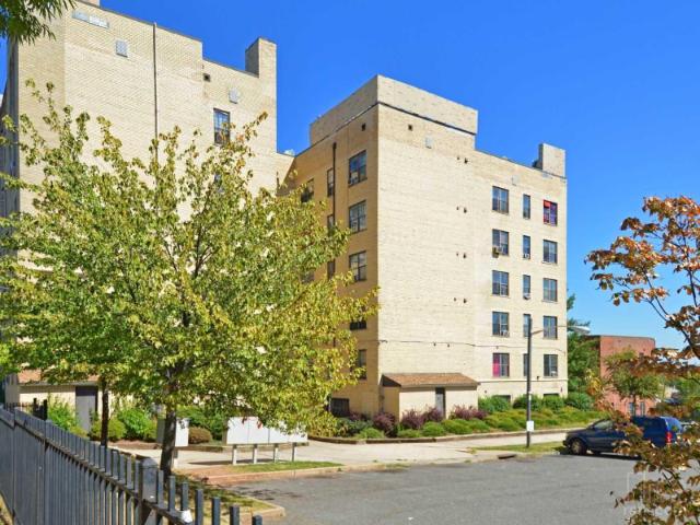 Apartment for rent in Newark, New Jersey
