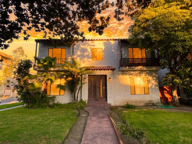 Apartment for rent in Canoga Park, California