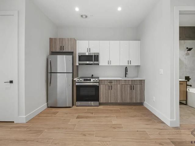 Apartment for rent in Arverne, New York