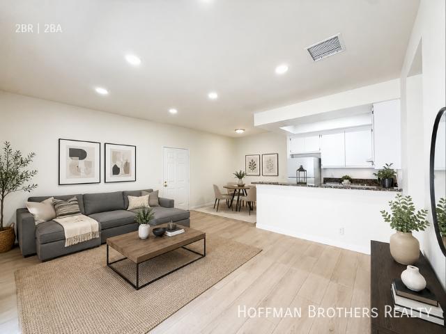 Apartment for rent in Canoga Park, California