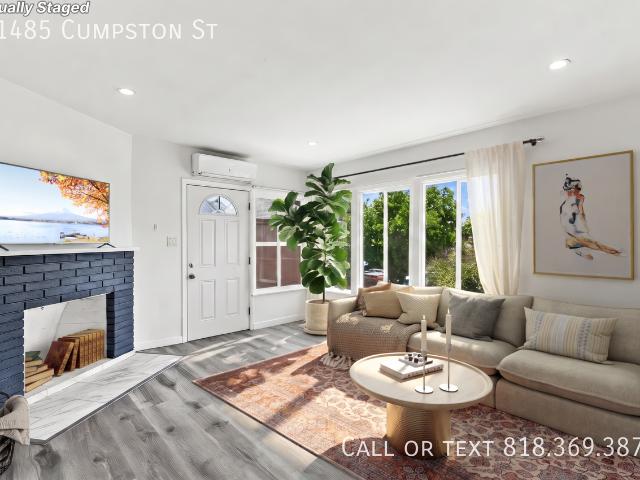 Apartment for rent in North Hollywood Neighborhood Council District, Canoga Park