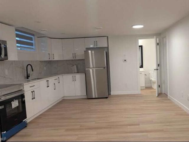 Apartment for rent in Hawks Ridge, Edmonton