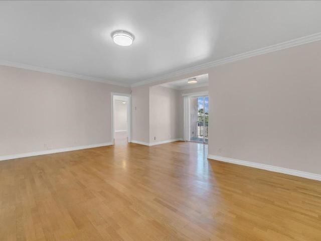 Apartment for rent in Canoga Park, California