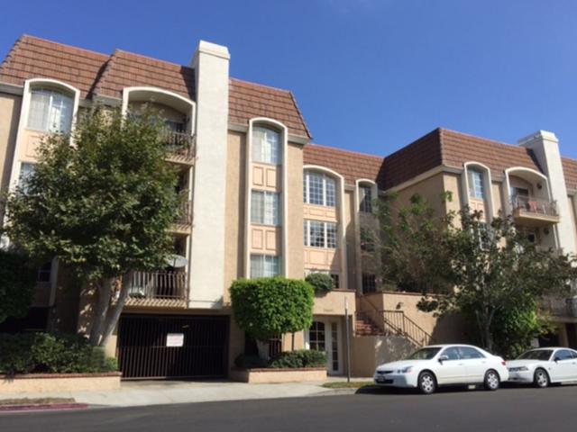 Apartment for rent in Canoga Park, California