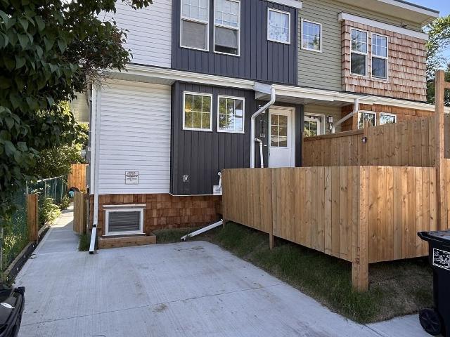 Property for rent in Wedgewood, Alberta