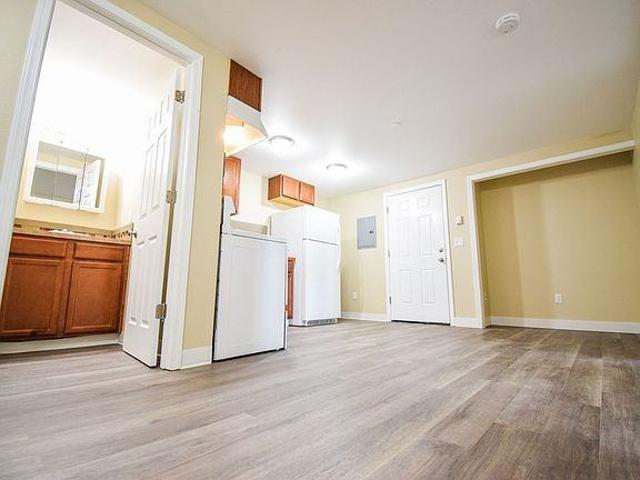 Apartment for rent in Oregonia