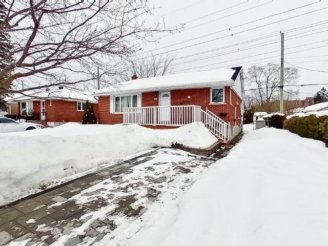 Apartment for rent in College, Ottawa