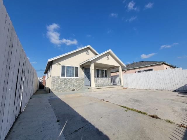 Property for rent in Westmont, California