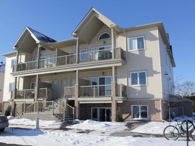 Apartment for rent in Mulhurst Bay, Ontario