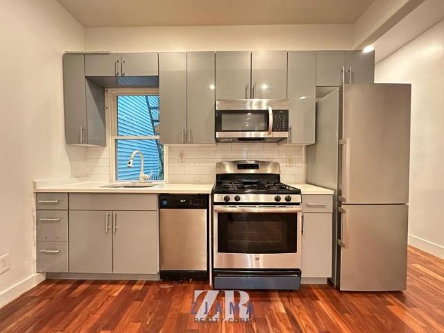Apartment for rent in Arverne, New York