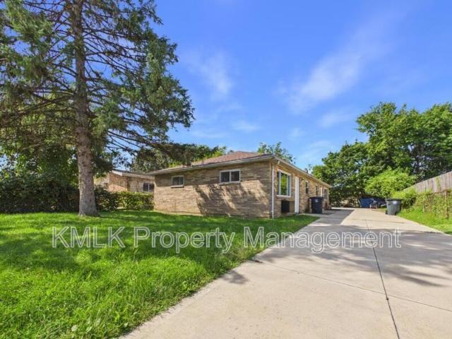 Apartment for rent in Wilbeth Arlinton Homes, Akron