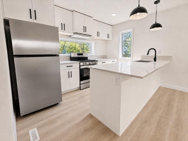 Property for rent in Wedgewood, Alberta
