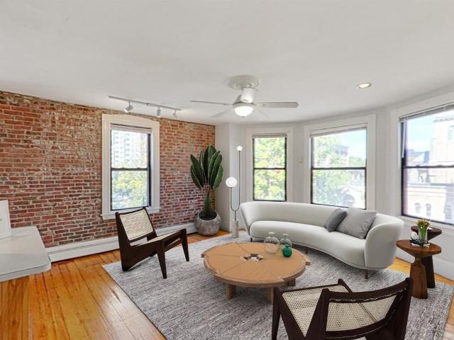 Apartment for rent in Boston, Suffolk County