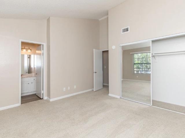 Apartment for rent in Placentia, California