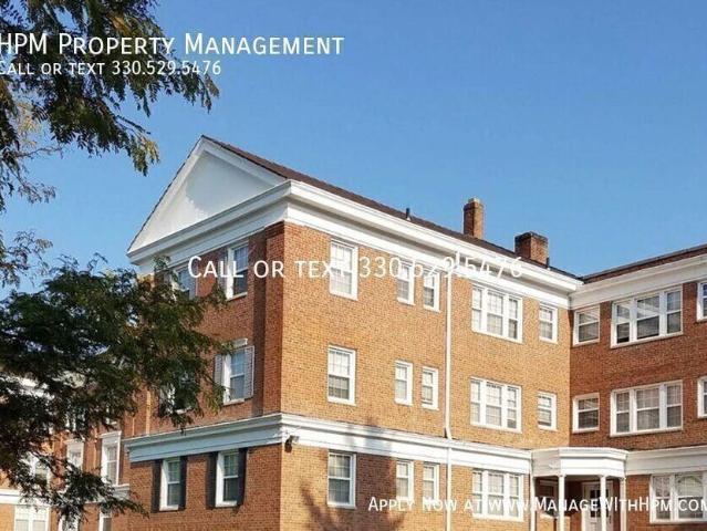Apartment for rent in Shaker Heights, Ohio