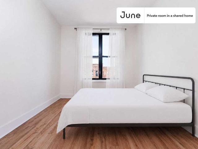 Apartment for rent in Arverne, New York