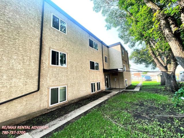 Apartment for rent in Wedgewood, Alberta