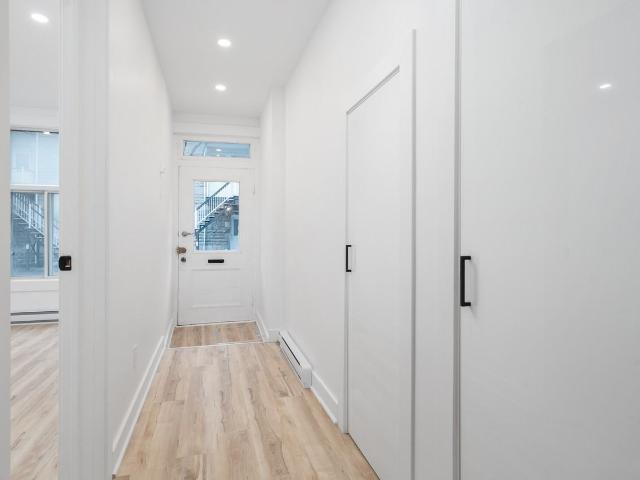 Apartment for rent in St. Leonard's, Quebec