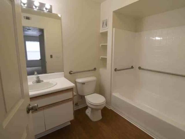 Apartment for rent in Orange, California