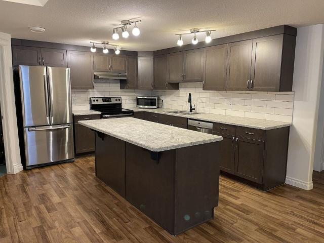 Apartment for rent in Wedgewood, Alberta