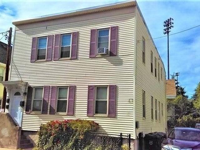 Apartment for rent in Hyde Park, Boston