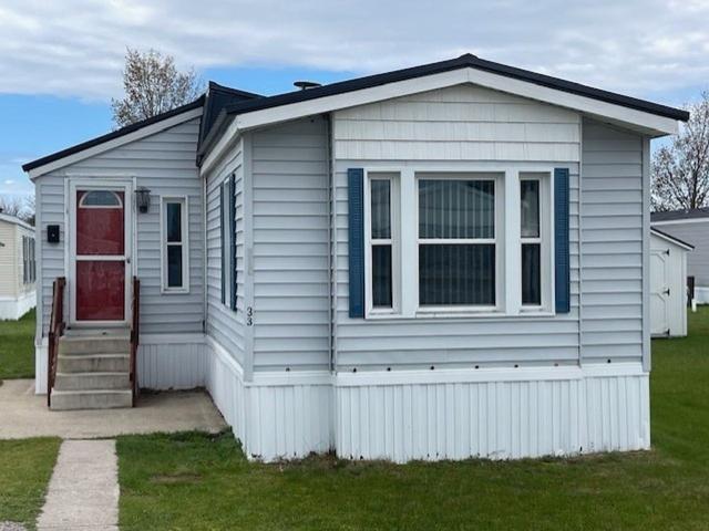 Apartment for rent in Green Lake, Michigan