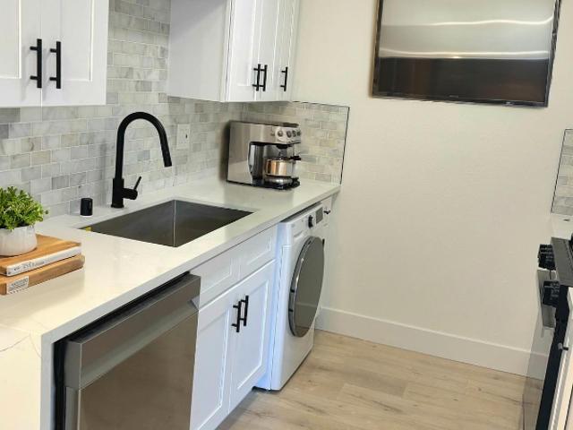 Property for rent in Huntington Beach, California