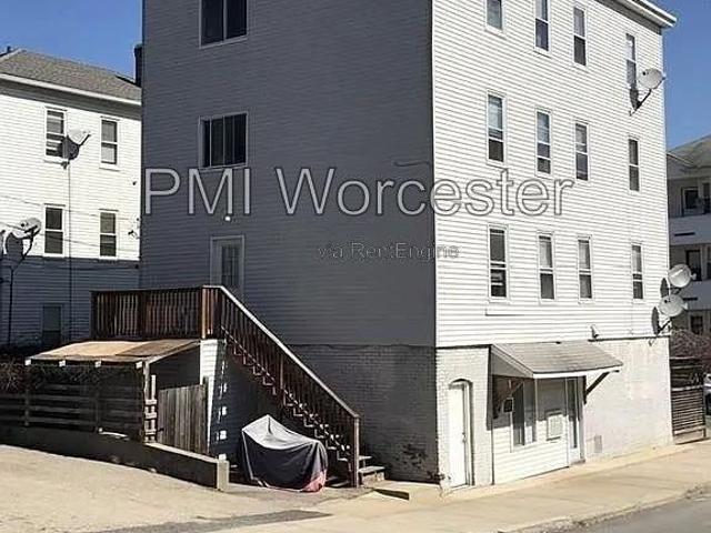 Apartment for rent in Worcester, Worcester County