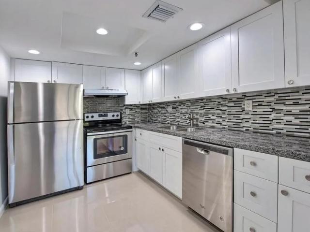 Apartment for rent in North Miami Beach