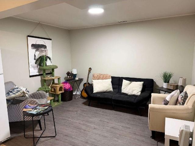 Apartment for rent in Wedgewood, Alberta