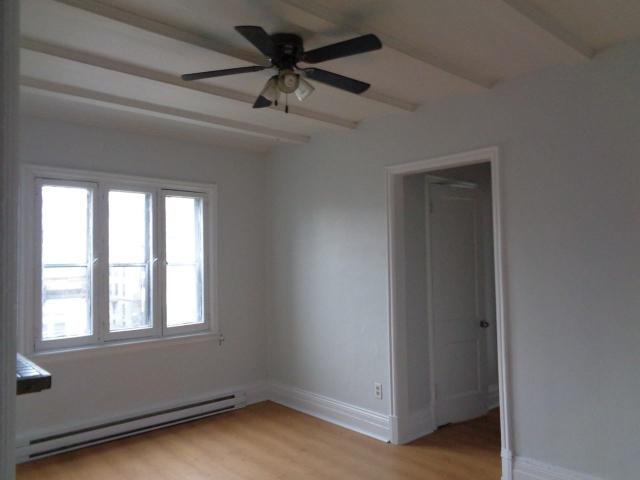 Apartment for rent in St. Leonard's, Quebec