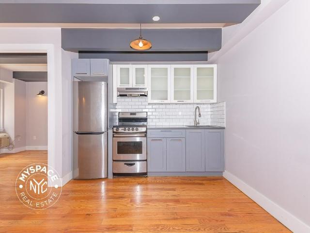 Apartment for rent in Arverne, New York