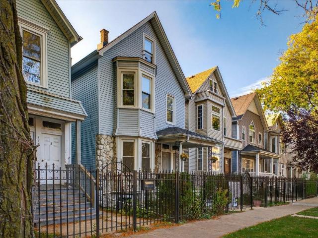 Apartment for rent in Chicago Park, Illinois