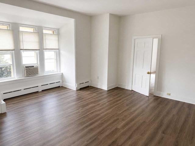 Apartment for rent in Chester, Pennsylvania