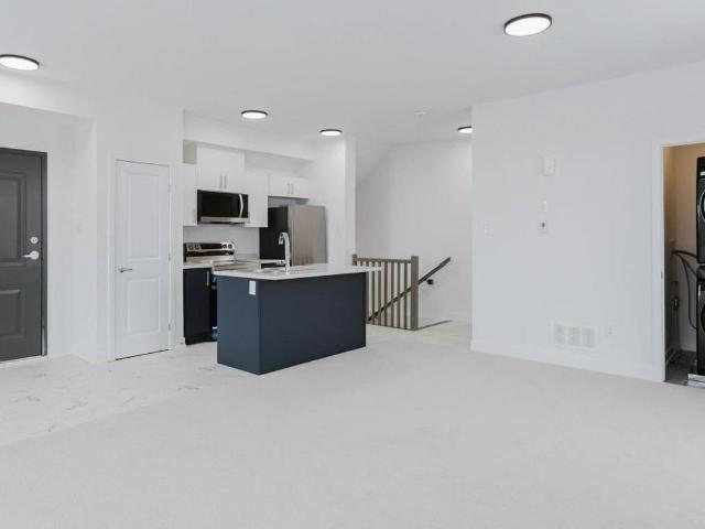Apartment for rent in Mulhurst Bay, Ontario