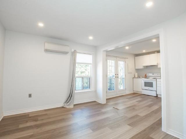 Apartment for rent in Ancaster, Ontario