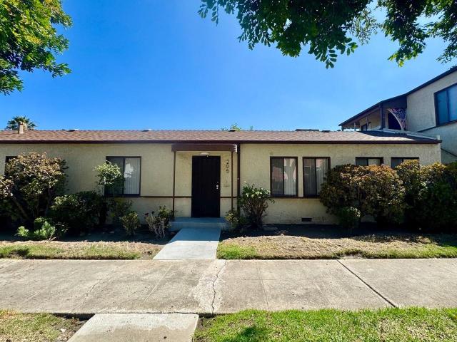 Apartment for rent in Burbank, California