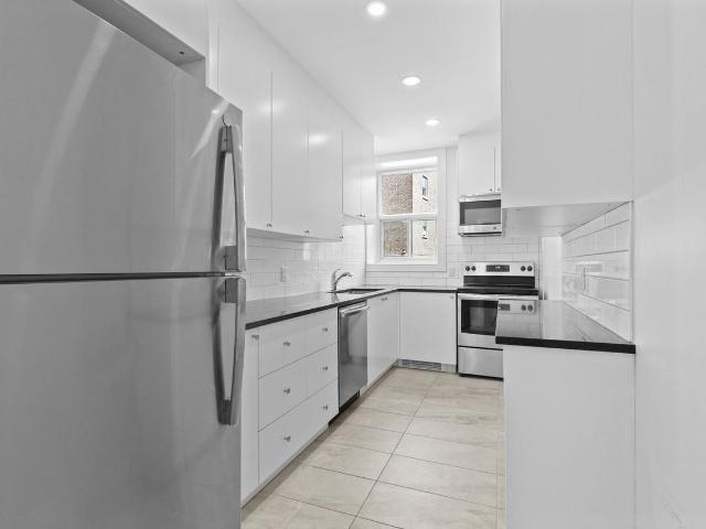 Apartment for rent in St. Leonard's, Quebec