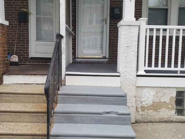 Apartment for rent in Oaklyn, New Jersey