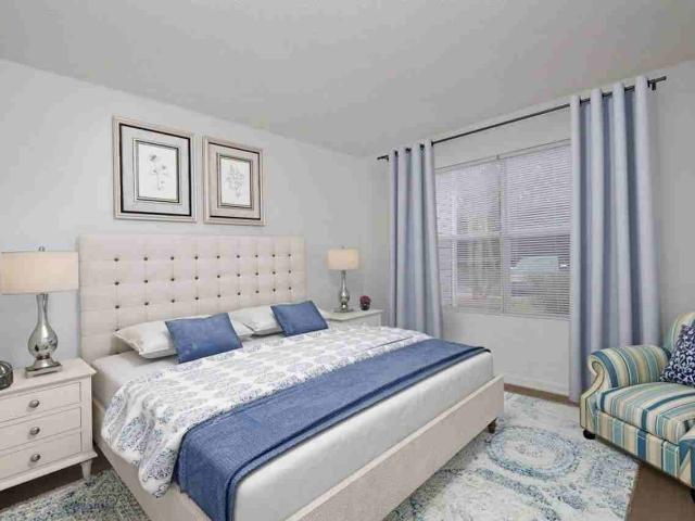Apartment for rent in West Oak Apartments, Raleigh