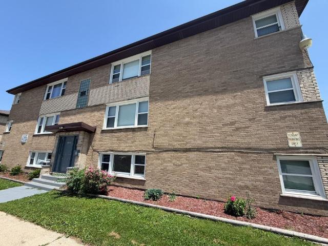 Apartment for rent in Blue Island, Illinois