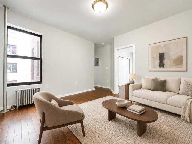 Apartment for rent in Arverne, New York