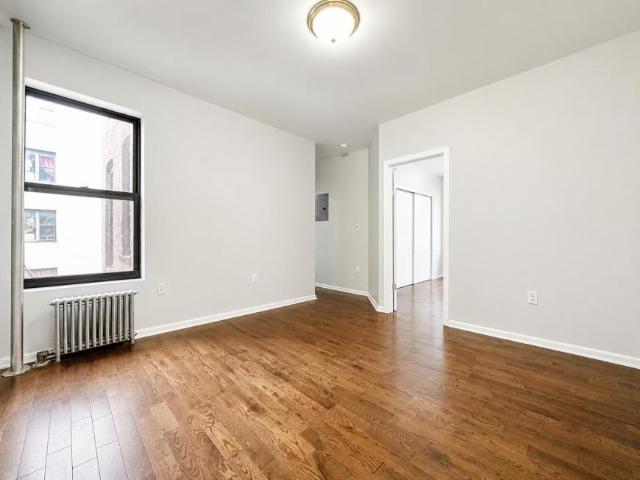 Apartment for rent in Arverne, New York