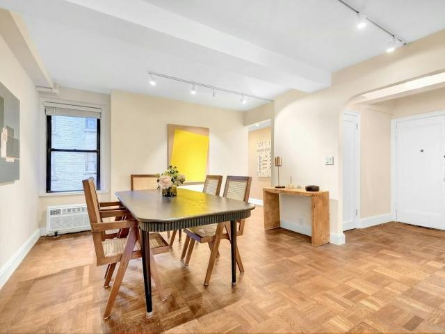 Apartment for rent in Arverne, New York