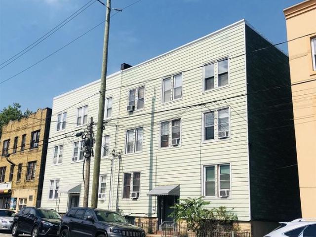 Apartment for rent in Hudson, New Jersey