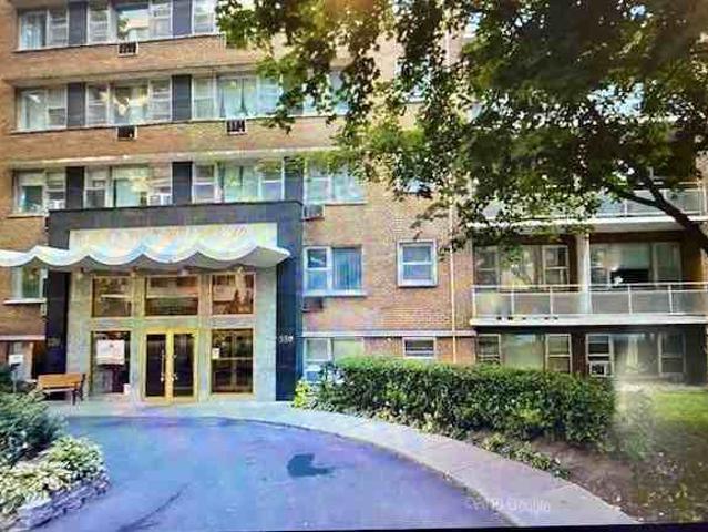 Apartment for rent in Westmount, Quebec