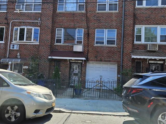 Property for rent in Arverne, New York