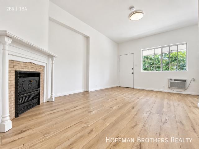 Apartment for rent in Canoga Park, California